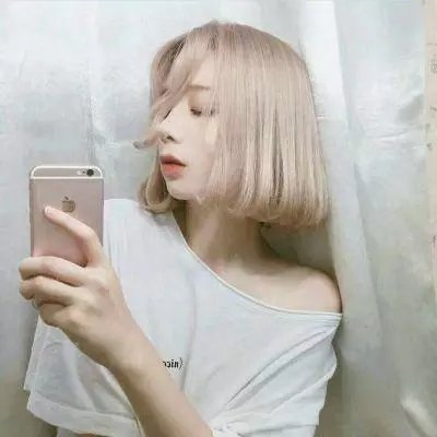 这是一年海报